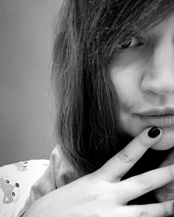 Александра Оганесян в Инстаграм: Теперь скучаю по волосам