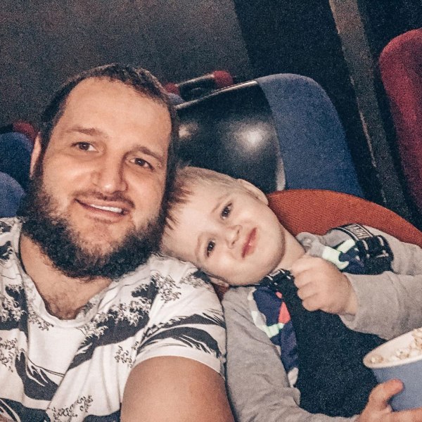 Алексей Самсонов в Инстаграм: Сходили с сыном первый раз в кинотеатр