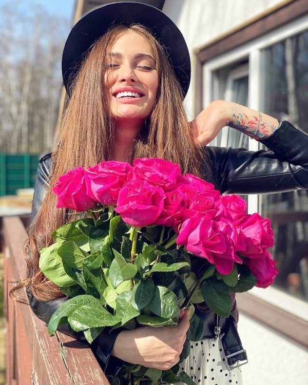 Юлия Жукова в Инстаграм: Весна в душе во всех ее проявлениях  Улыбайтесь и