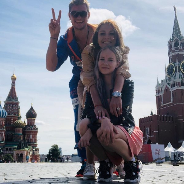 Александр Задойнов в Инстаграм: Привет с Красной площади